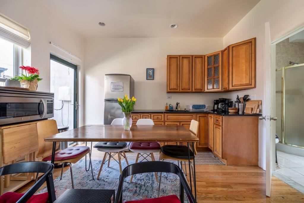 East Village Townhouse Нью-Йорк Екстер'єр фото