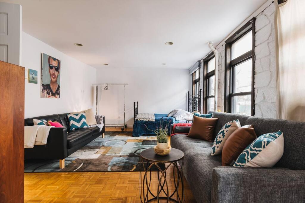 East Village Townhouse Нью-Йорк Екстер'єр фото